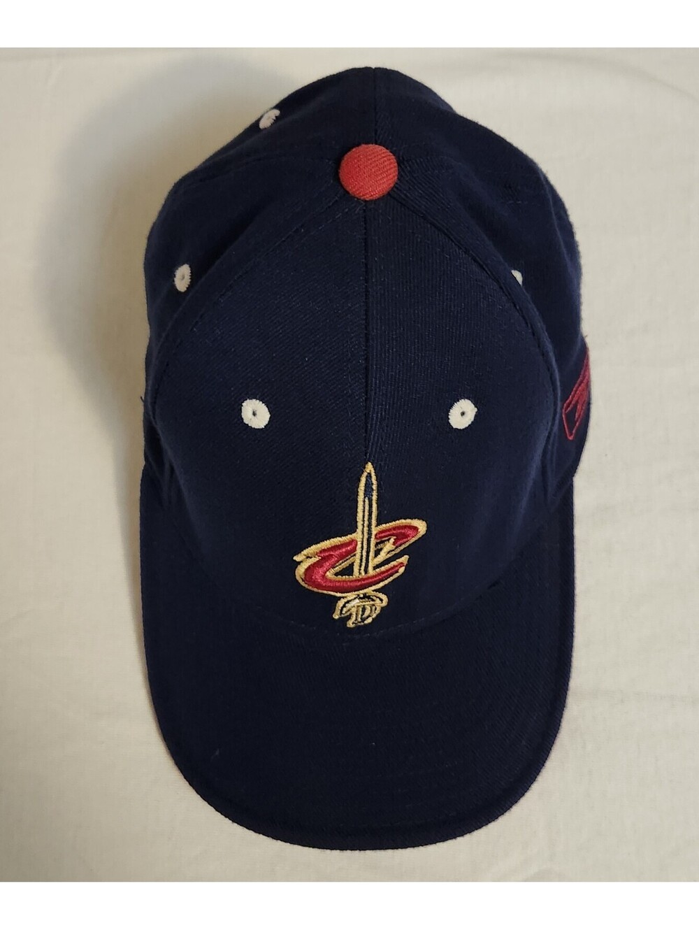 Reebok Cleveland Cavaliers NBA Hat Cap 2004-11 Vintage Sword Logo OSFM Fitted
